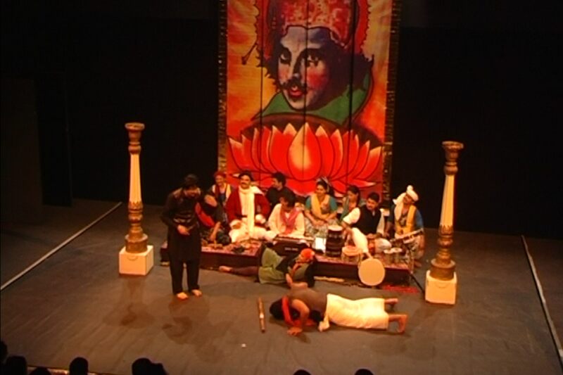Piya Behrupiya Piya Behrupiya